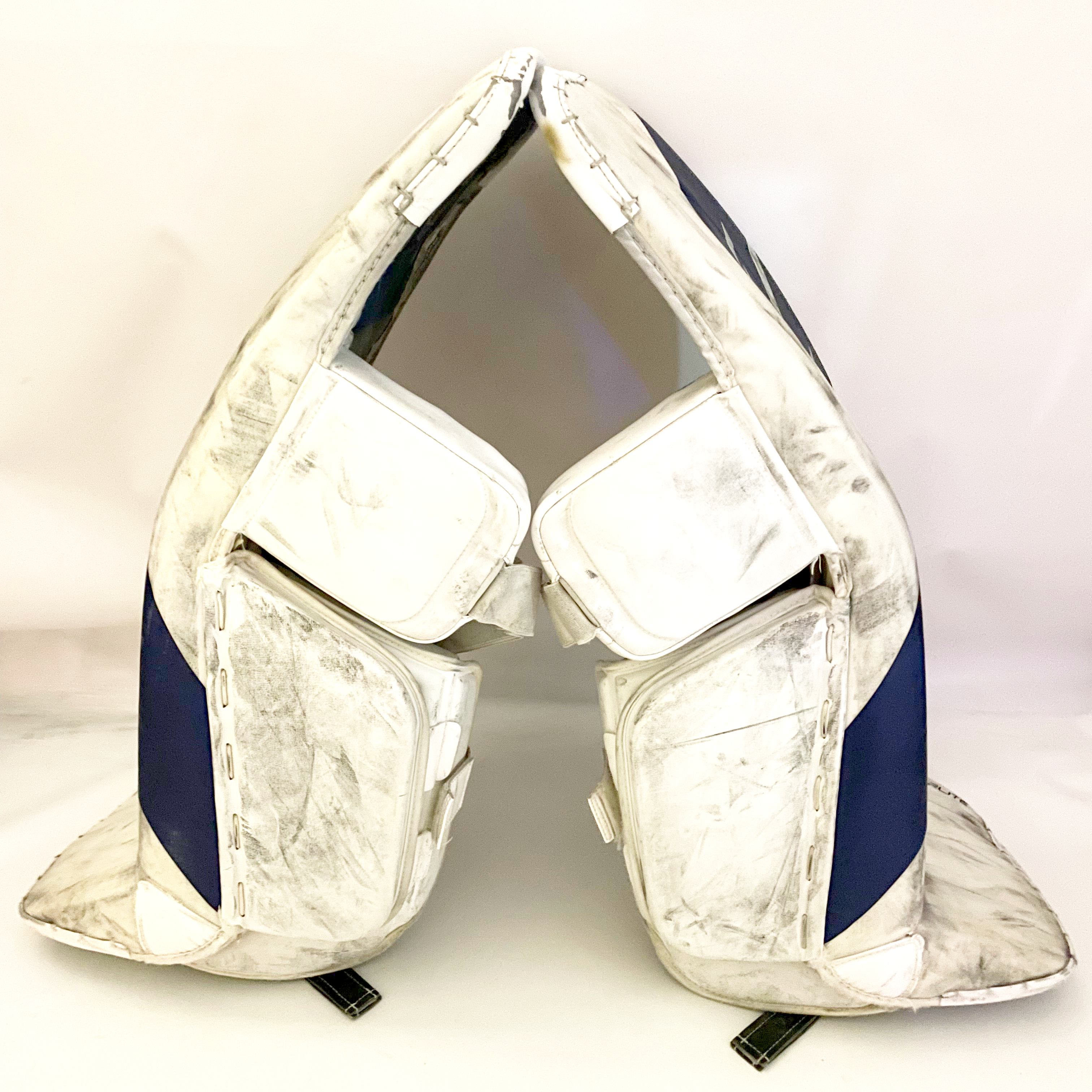 Bauer Vapor Hyperlite - Jambières de gardien Pro Stock d'occasion (blanc/bleu)
